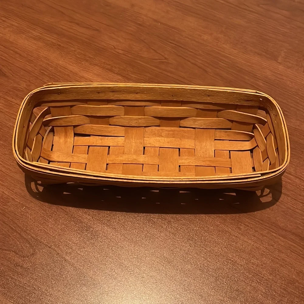 Vintage Longaberger bread basket 1993